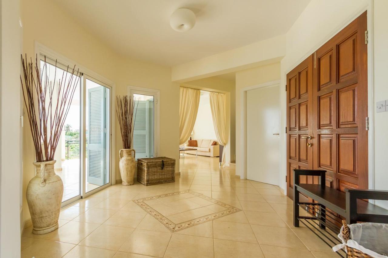 Villa Riverside Polis Екстер'єр фото