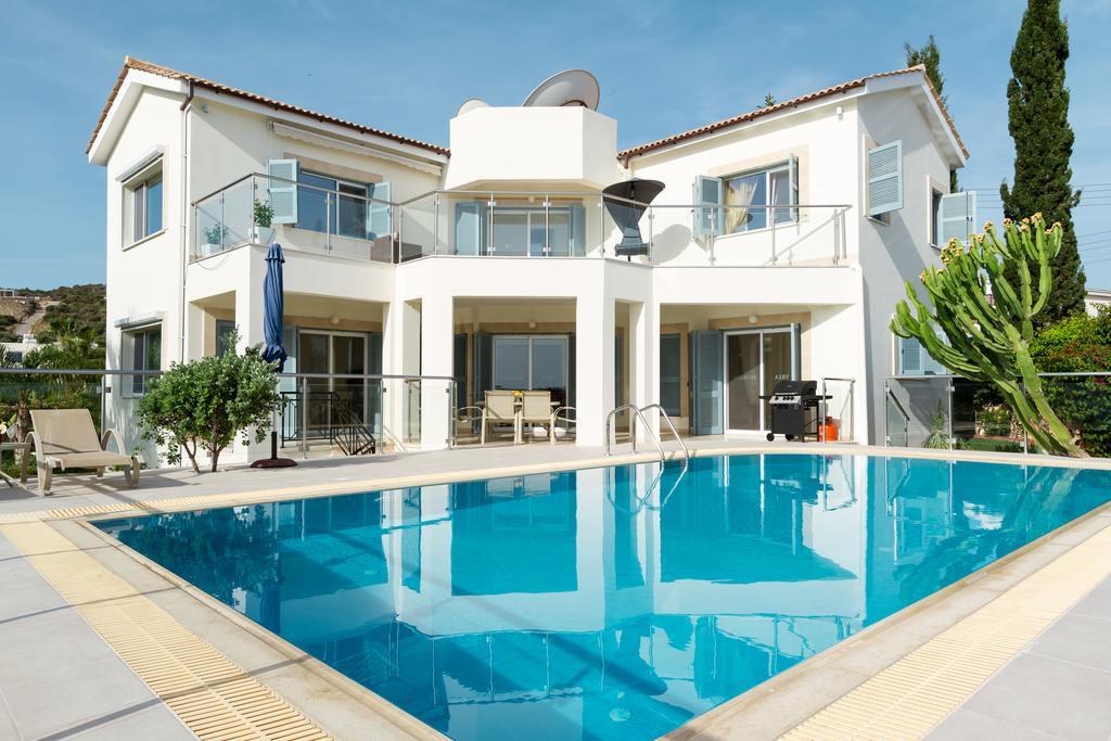 Villa Riverside Polis Екстер'єр фото